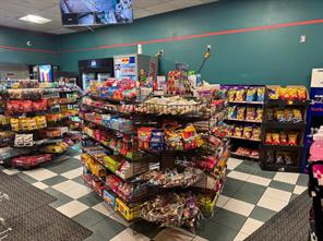 Convenience Store For Lease