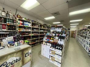 Liquor Store  For Lease