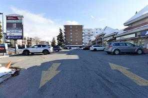 Fast Food,Food & Beverage ,Pizza,Restaurant ,Retail  For Lease