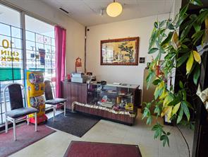 A, 4707 17 Avenue SE For Lease