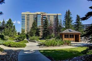 204, 4603 Varsity Drive NW For Sale