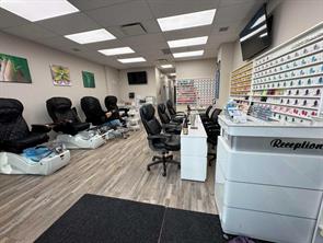 251 Sage Vly Common NW For Lease