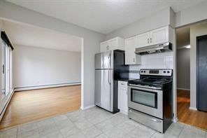 2 Bedroom Unit - Kitchen/Dining