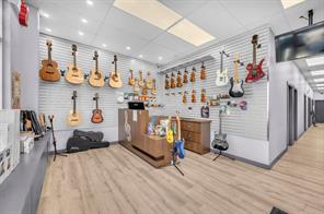 Education/School ,Music  For Lease