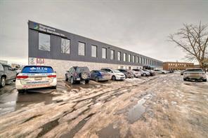 202, 1324 36 Avenue NE For Lease