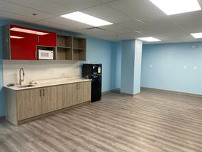 1010,1020,220, 634 6 Avenue SW For Sale