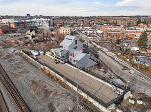 1015 11 Street SE For Sale