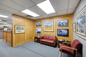 2003 14 Street NW For Lease