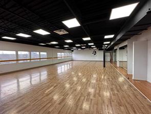 201, 6036 3 Street SW For Lease