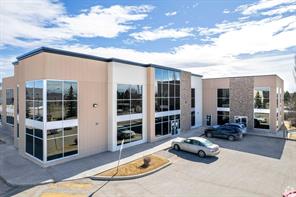 6, 11010 46 Street SE For Sale