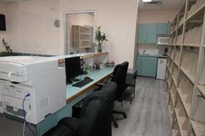 219, 328 Centre Street SE For Sale