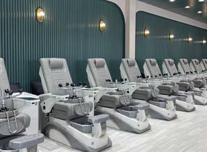 Barber/Beauty For Lease